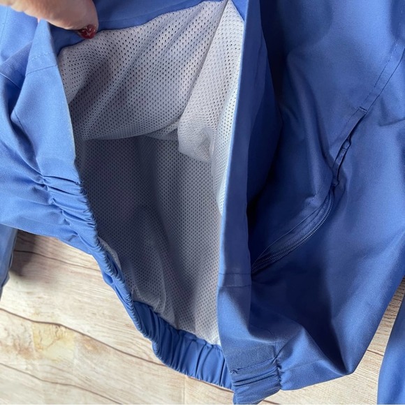 Land’s End UPS Uniform V-Neck Pull Over Sweatshirt - Picture 6 of 9